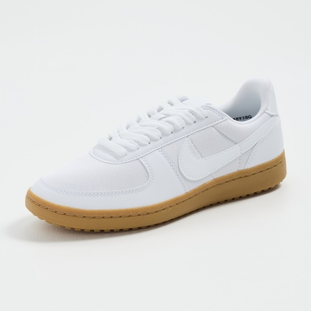 Women NikeField General Sneakers